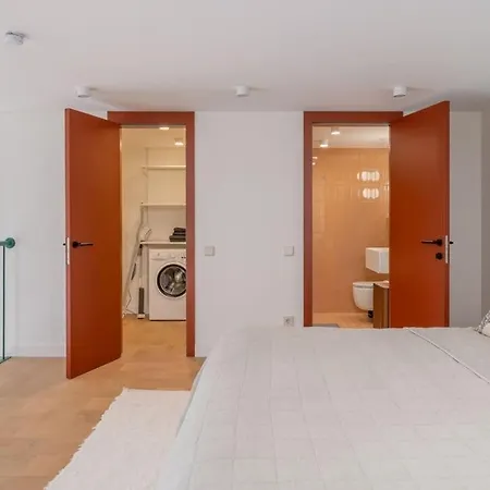 Designer Loft In The City Center Riga