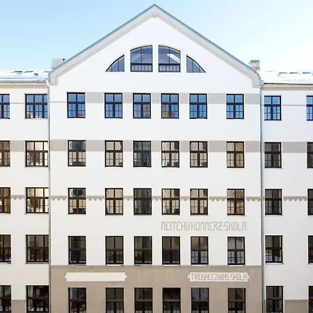 Designer Loft In The City Center *