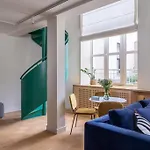 Designer Loft In The City Center דירה ריגה