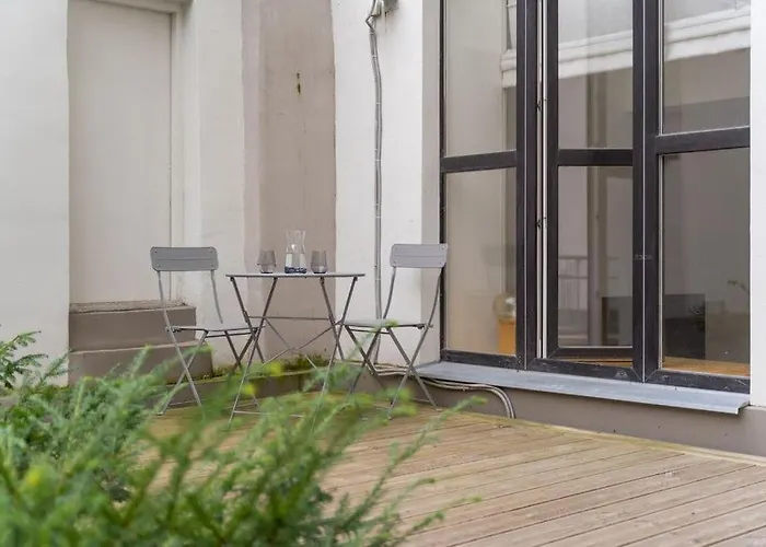 Апартаменты Designer Loft In The City Center *