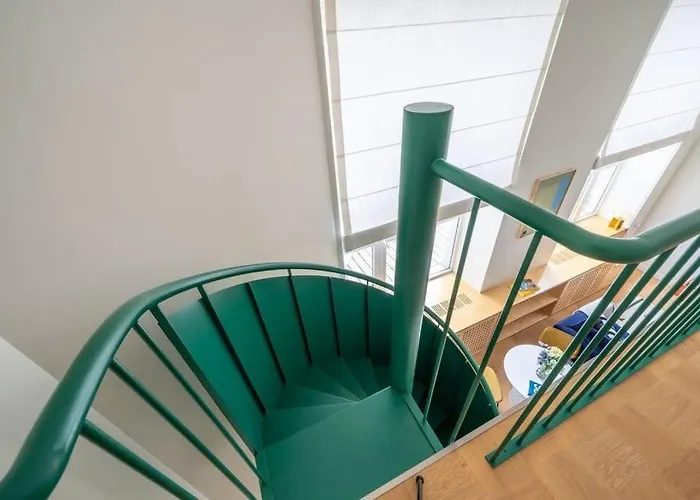 Designer Loft In The City Center Апартаменты